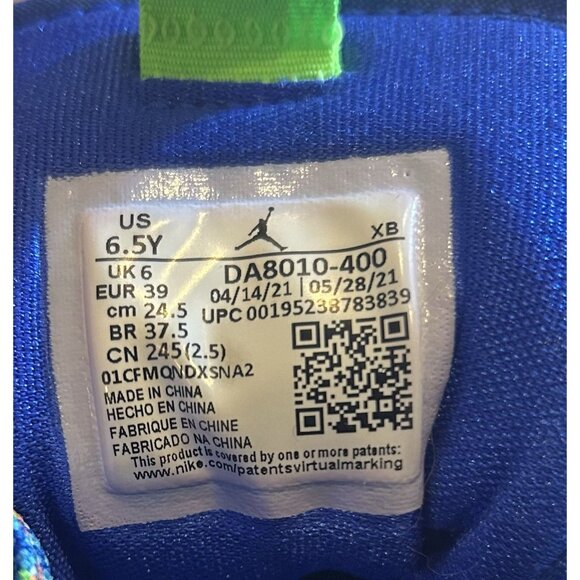 Nike Air Jordan 1 Mid SE Size 6.5Y Blue Green White DA8010-400 Youth Sneakers - Picture 2 of 16